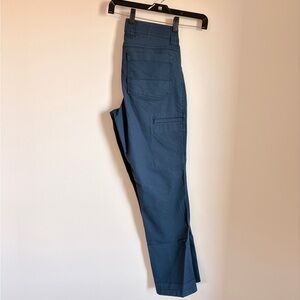 Duluth Men's AKHG Stone Run Hiking Outdoor Workwear Standard Fit 30x32 Pants